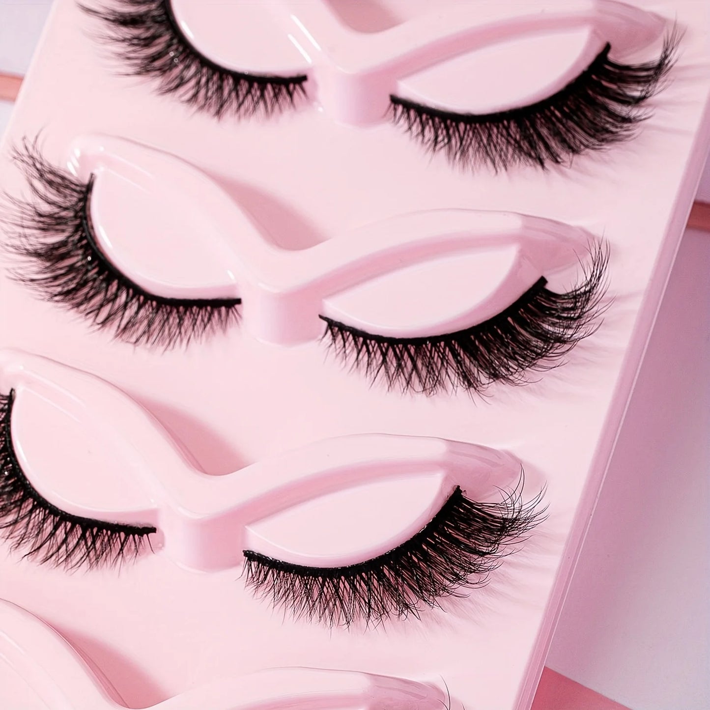 15mm Tail Elongated Lashes